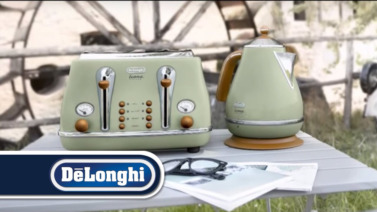 De'Longhi Vintage Icona kettle and toaster breakfast set
