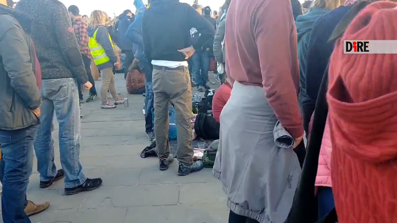 Trieste - Green Pass, cresce la folla al centro (18.10.21)