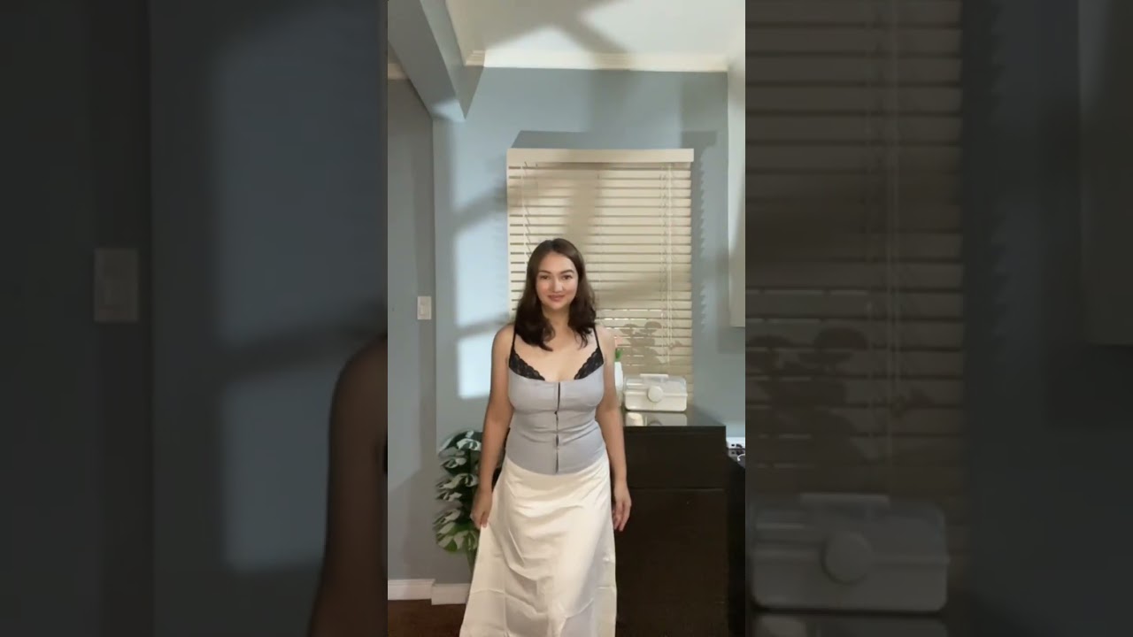 lace top satin skirt 