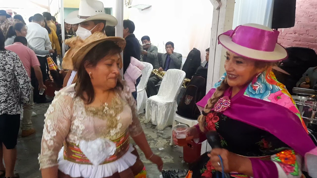 ROSITA DE HUARIBAMBA E HIJA EN HUANCAYO. OCOPILLA. CUMPLEAÑOS SRA CONSTANTINA LAGONES ROJAS .