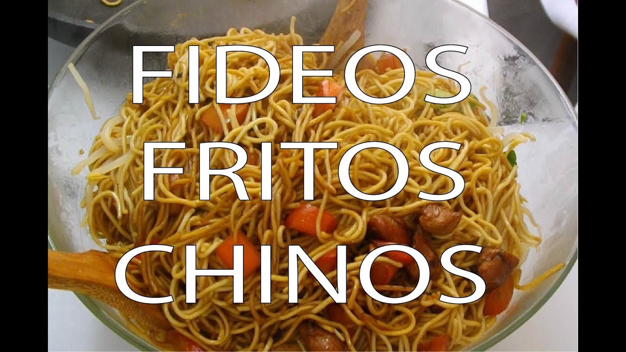 Fideos Fritos Chinos con Pollo Fácil y Rápido