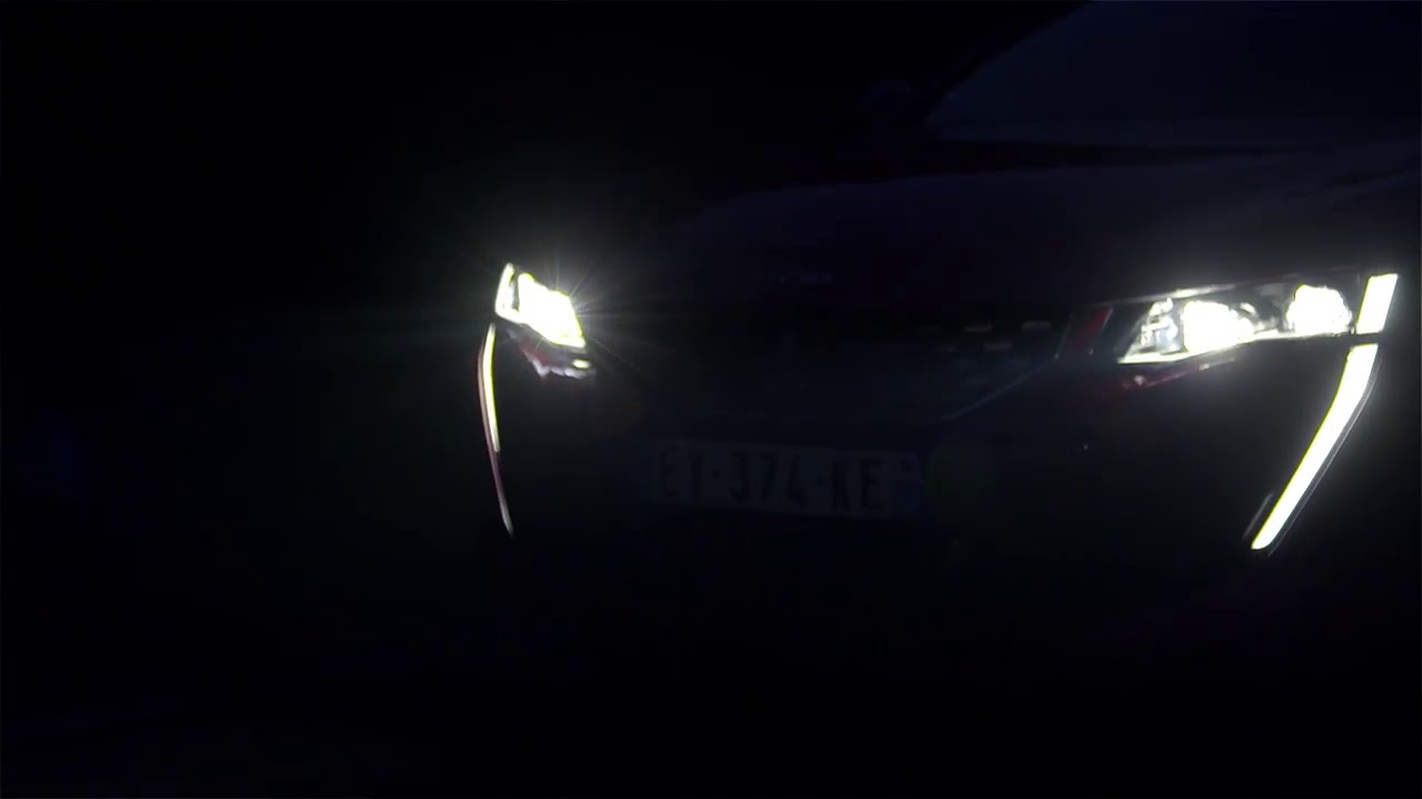 Peugeot 508 - Commutation automatique des feux de route