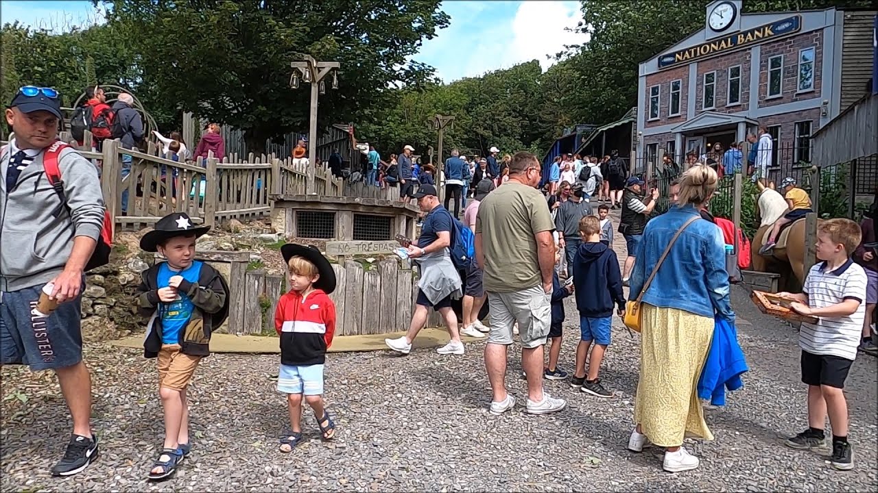 Virtual Walk - Blackgang Chine - Entrance To Cowboy Town - Isle Of Wight - July 2021 | kittikoko
