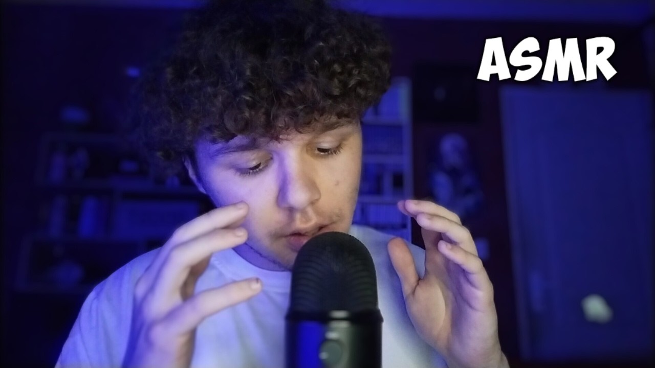 ASMR CLOSE UP : Je te PARLE de MOI et de mes PROJETS (podcast)
