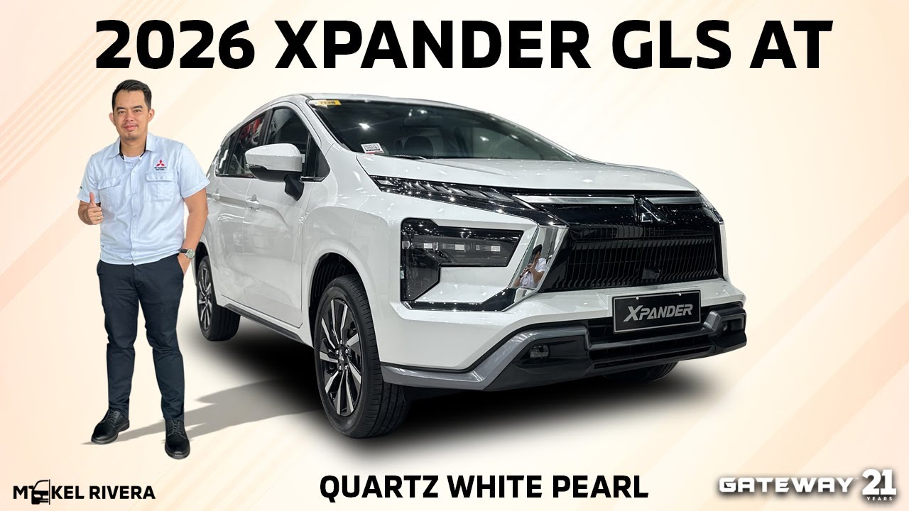 Xpander GLS AT 2026 года (Quartz White Pearl) — визуальный вид из шоурума