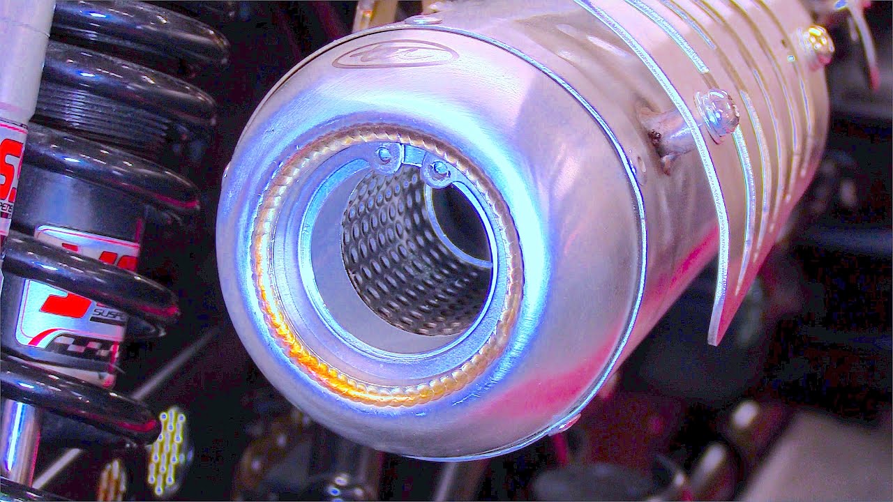 Triumph Scrambler Makeover, Day 8, Custom Exhaust Baffle !
