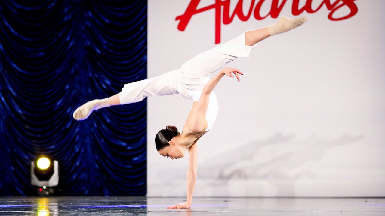 Crystal Huang - Grasping Intentions (TEEN BEST DANCER WINNER!)