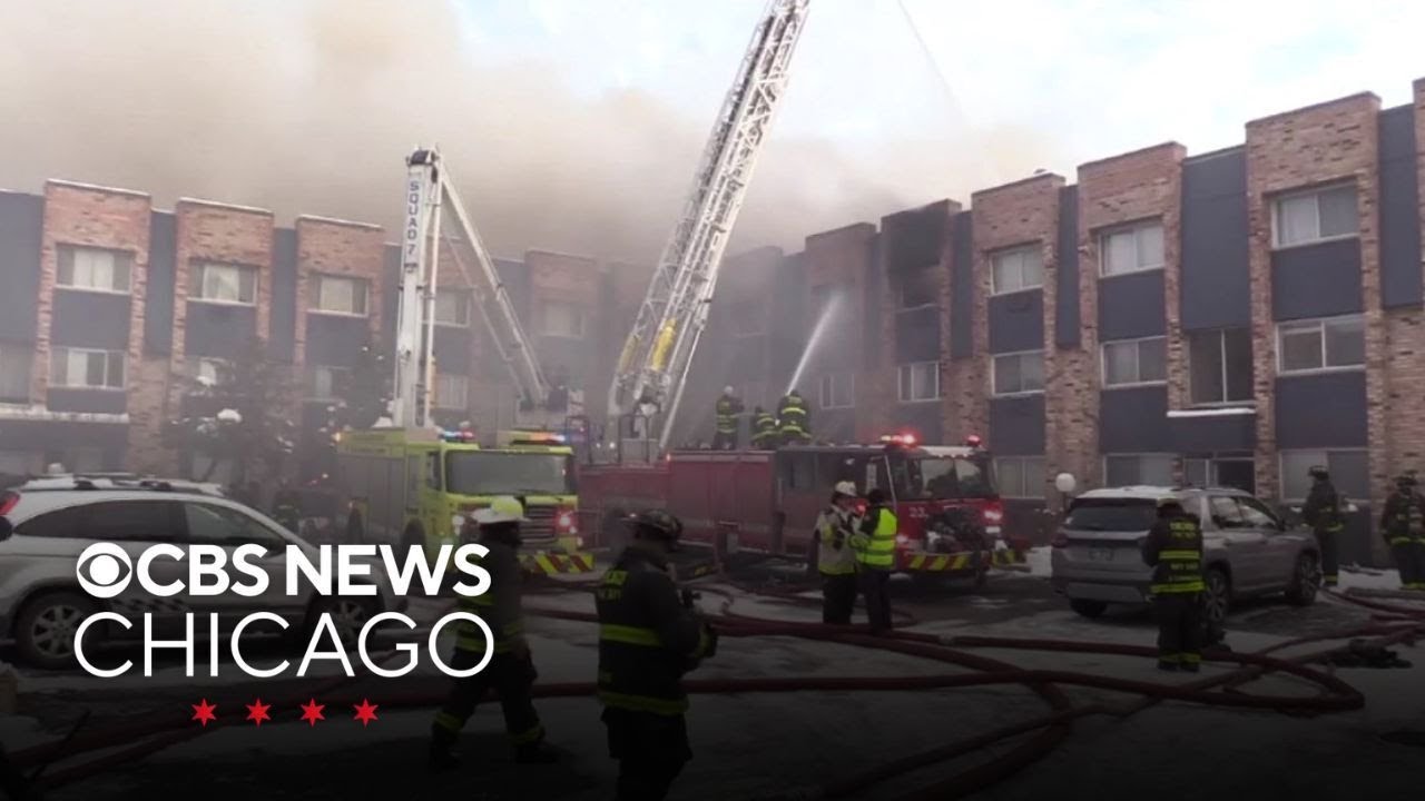 1 firefighter hurt in apartment complex fire near O'Hare Airport