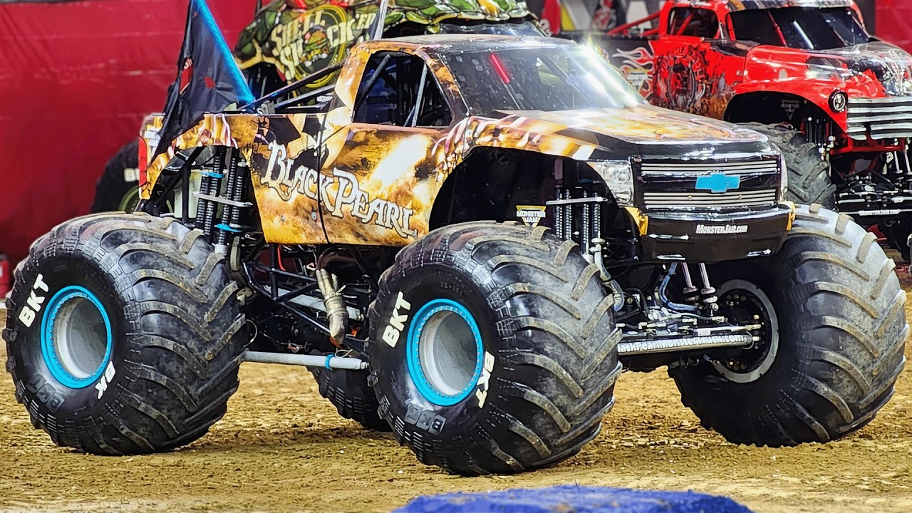 Monster Jam Houston, TX 2/14/26 (Saturday Evening)