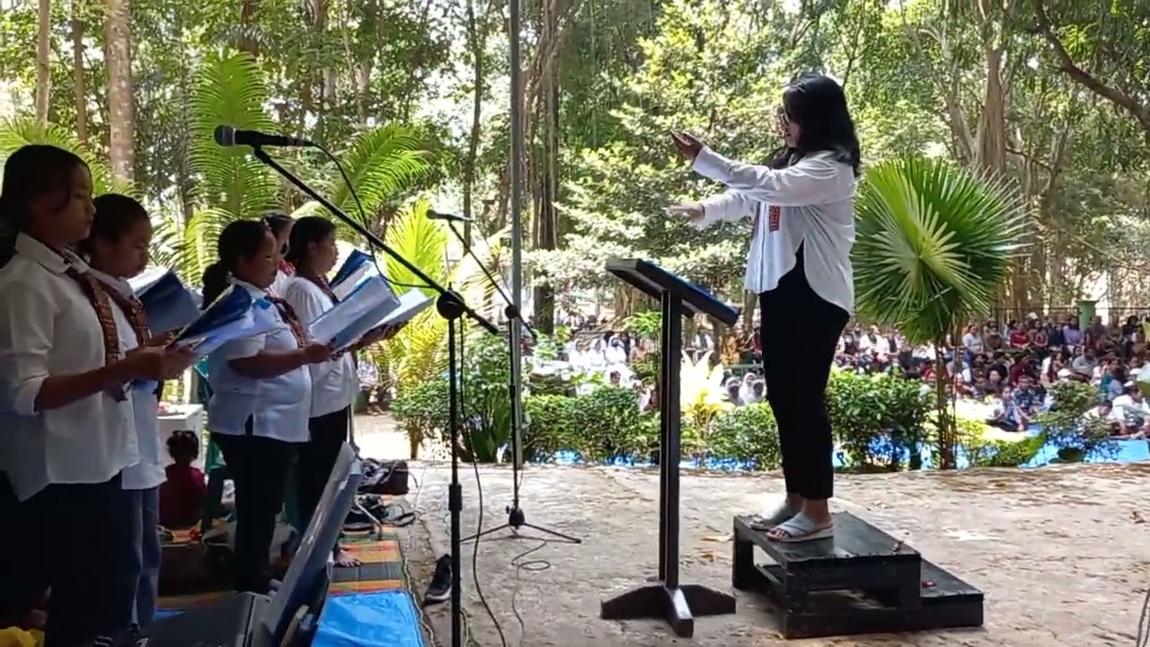 Terimalah Persembahan Kami ( Lagu A.Susilo Wijoyo Pr.   Ars L.Putut Pudyantoro )