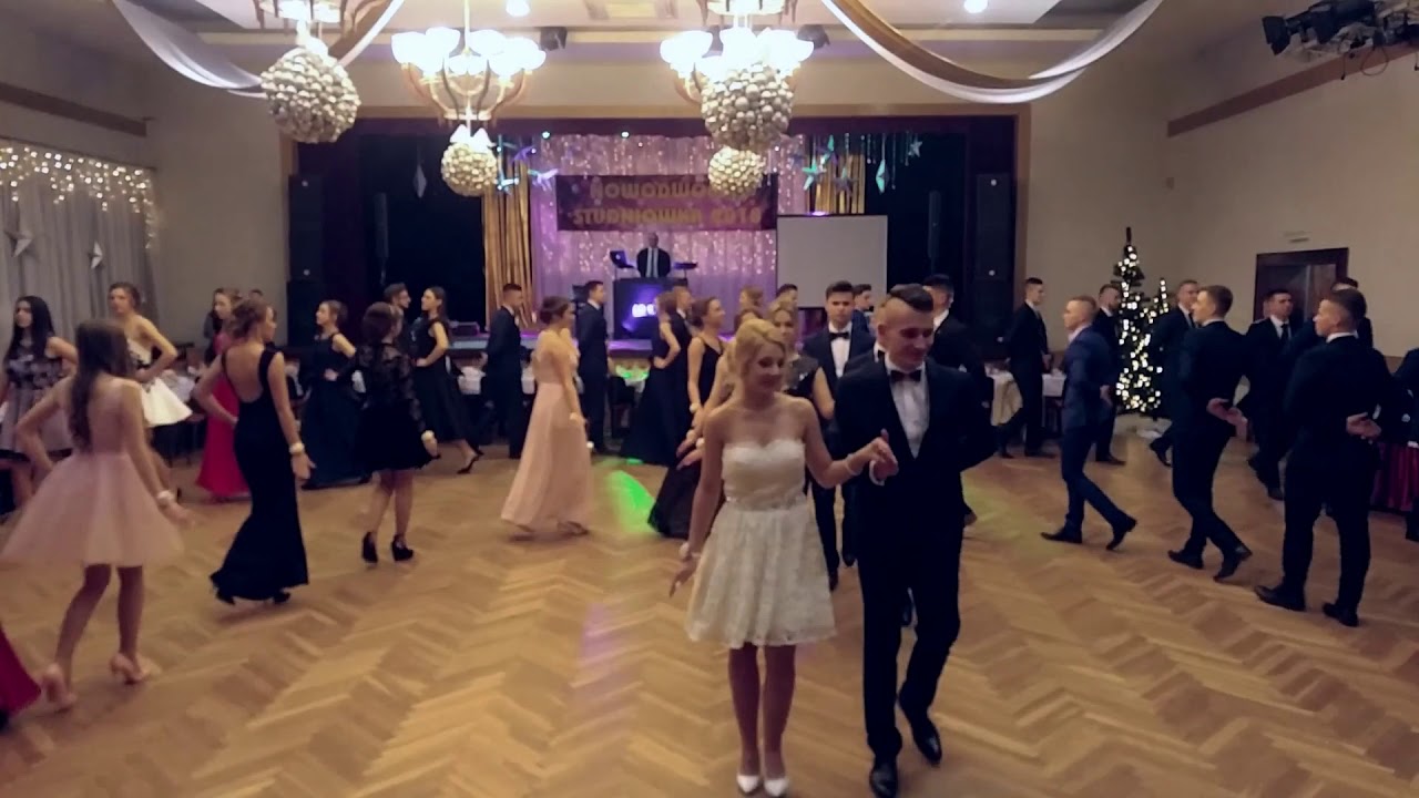 Studniówka 2018 - polonez klasy C i D