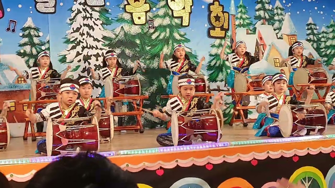 월드유치원 학예회 장구공연