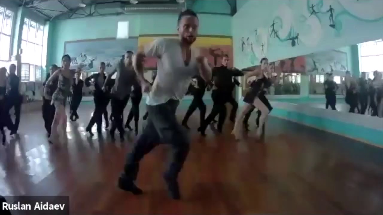 Samba by Ruslan Aidaev. Body action: flexible and musical.