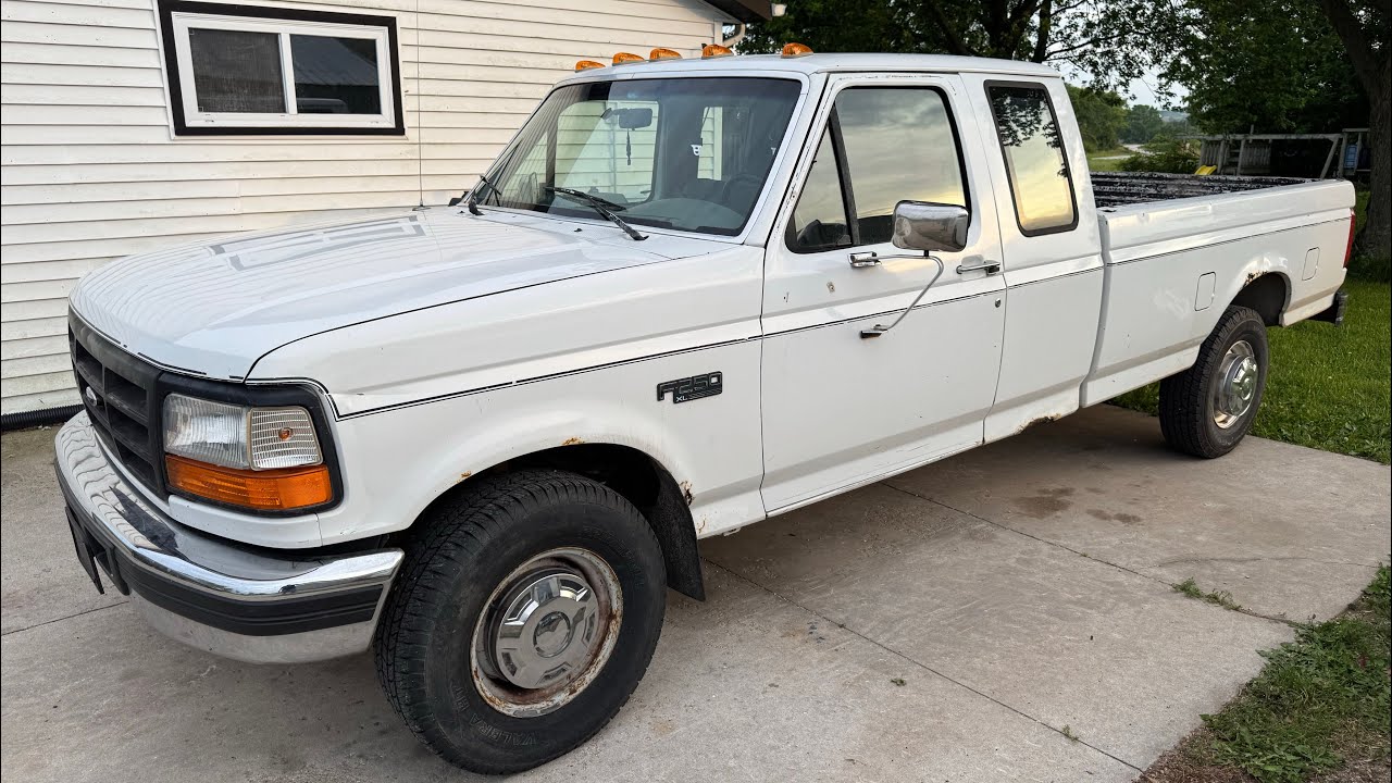 1995 Ford F-250 5.8l 351W Oil Change
