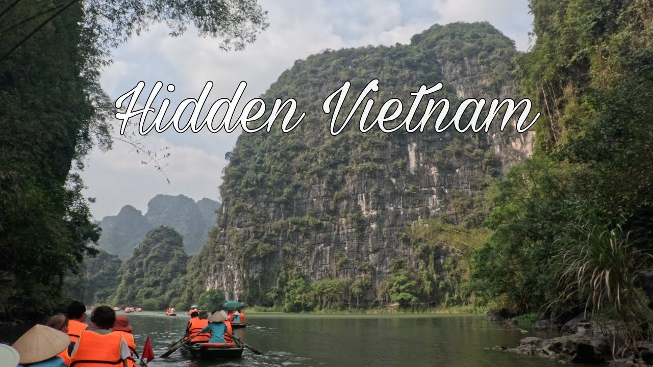 Exploring Ninh Binh 🇻🇳 in One Day | Vietnam Travel Vlog