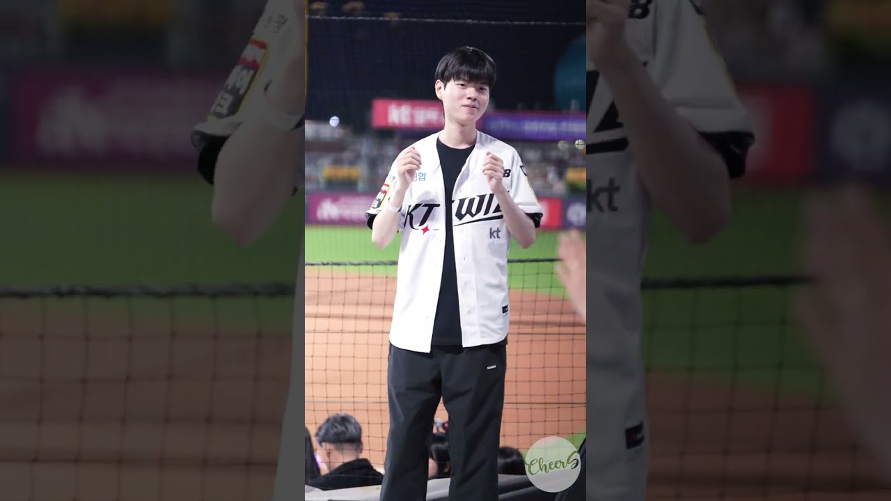 야구장와서 고통받는 데프트 풀버전 직캠 Deft fancam KT롤스터 KT rolster #lol #lck
