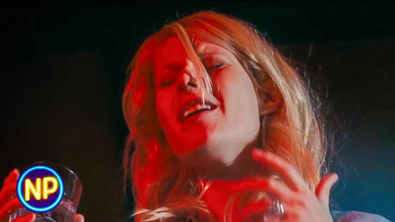 Kelly Canter Falls Off the Wagon | Country Strong (2010) | Now Playing