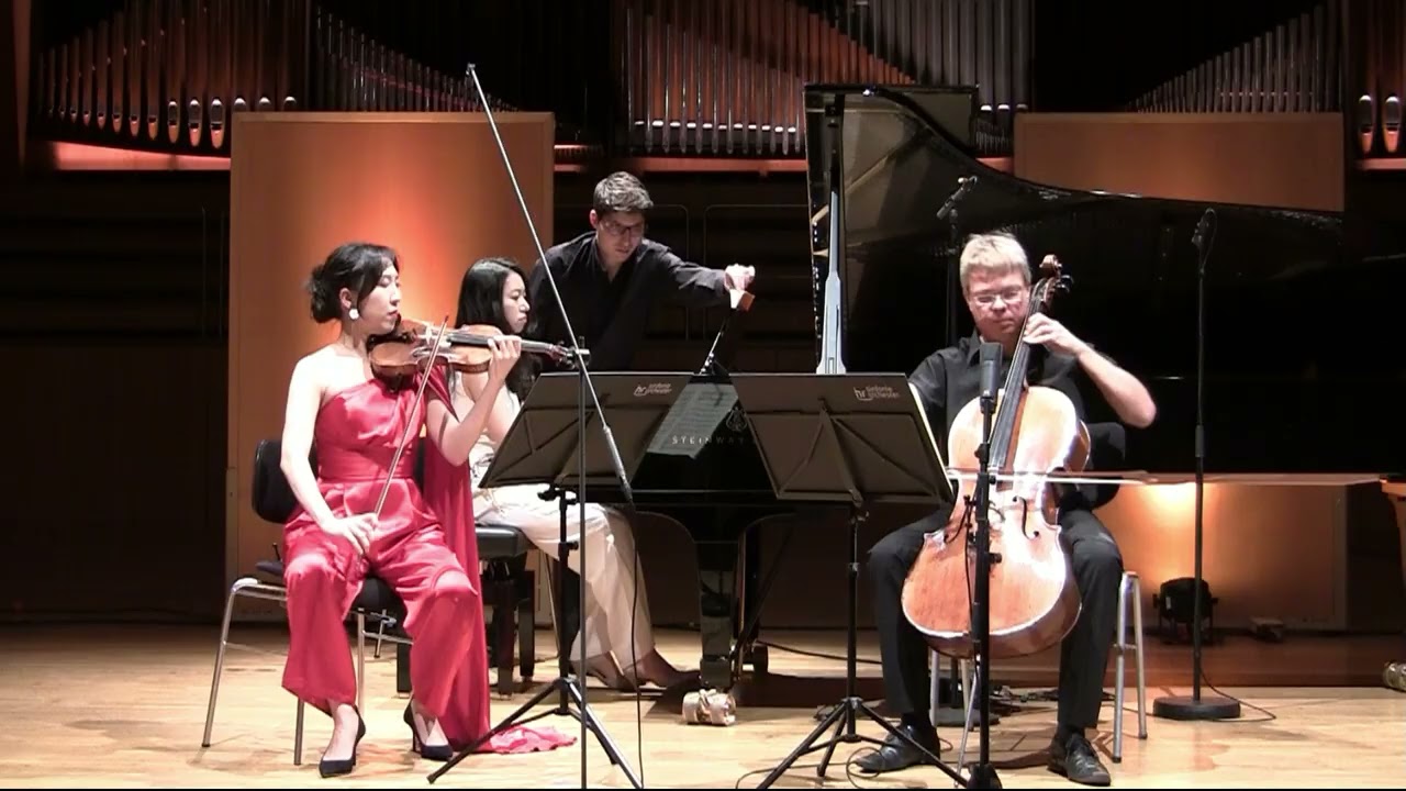 F. Schubert Piano Trio No. 1, Op 99 D898 in B Flat, Su Yeon Kim, Grace Kyungeun Lee, Ulrich Horn