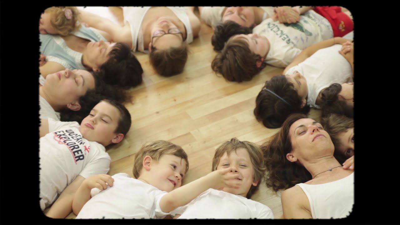 Yoga en Familia - Ioga en Família  amb "Moure'ns per Viure"