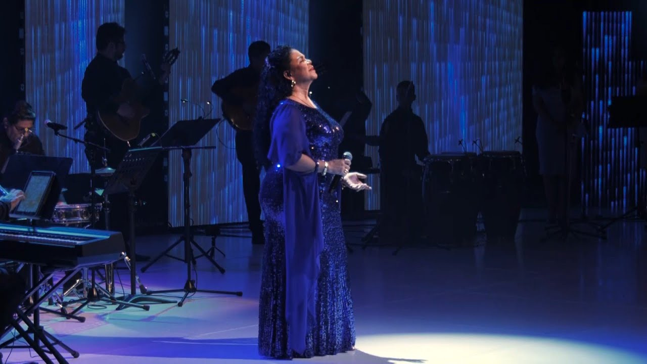 Eva Ayllón - Por Qué No Volverás / La Idolatría (Live)