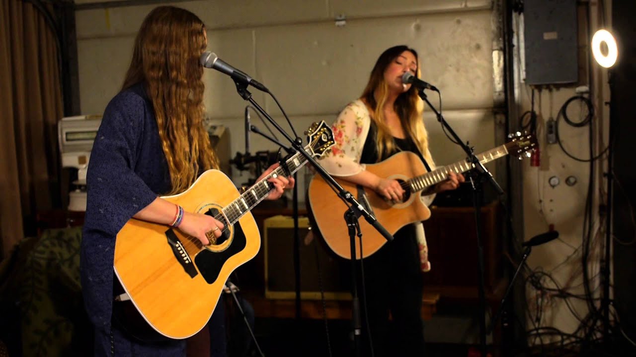 Ylja - &Oacute;&eth;ur til m&oacute;&eth;ur (Live on KEXP)