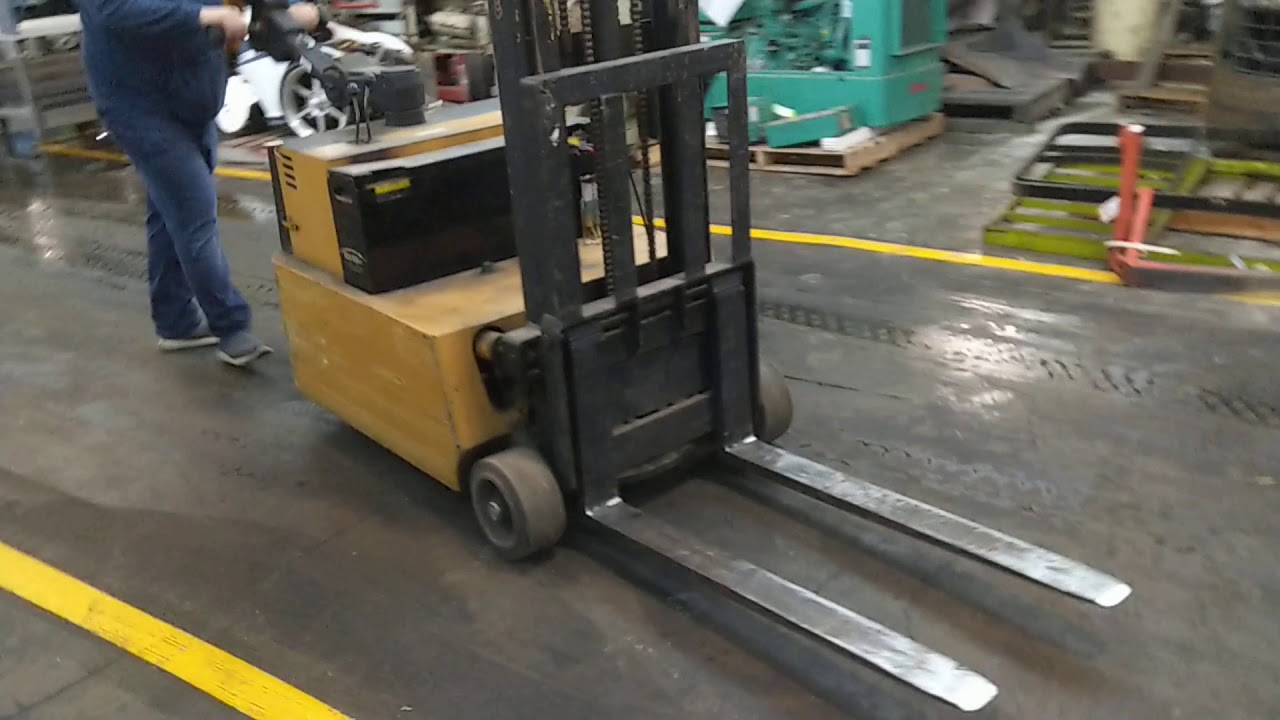 Big Joe Lift - 2000lb walk behind forklift