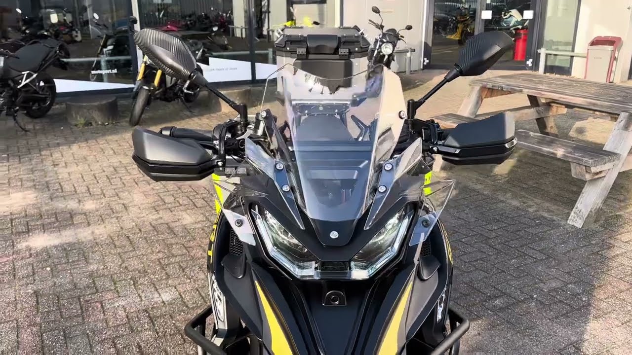 QJMOTOR SRT 900 SX TOURING 2025/2026