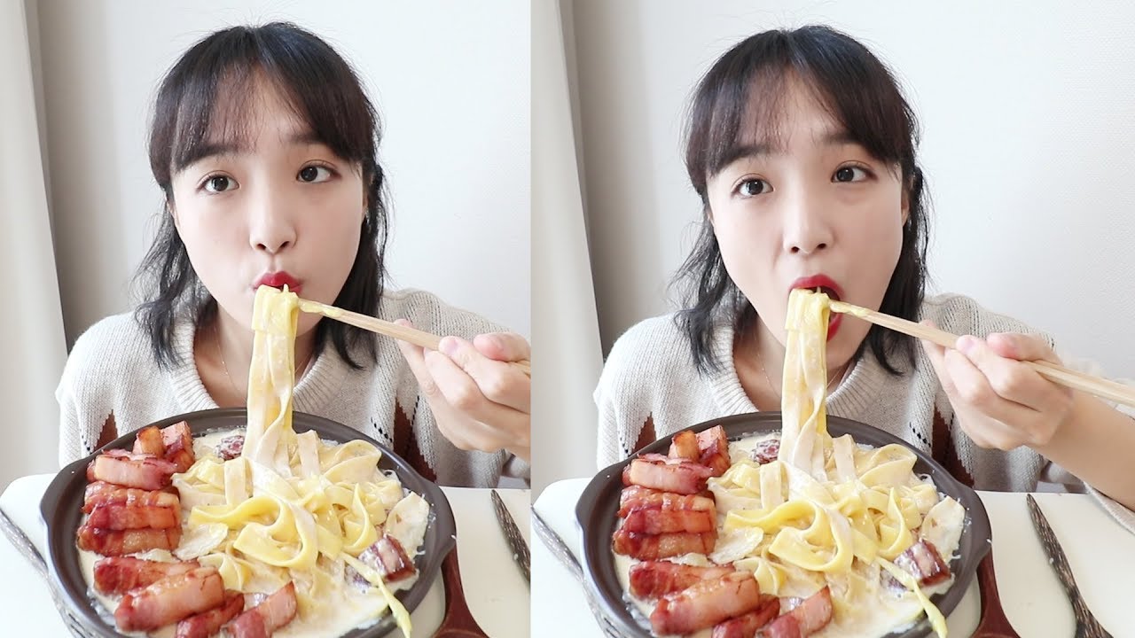 통베이컨 크림파스타 먹방 _ 통 베이컨에 달걀 노른자 파워 팡 :D