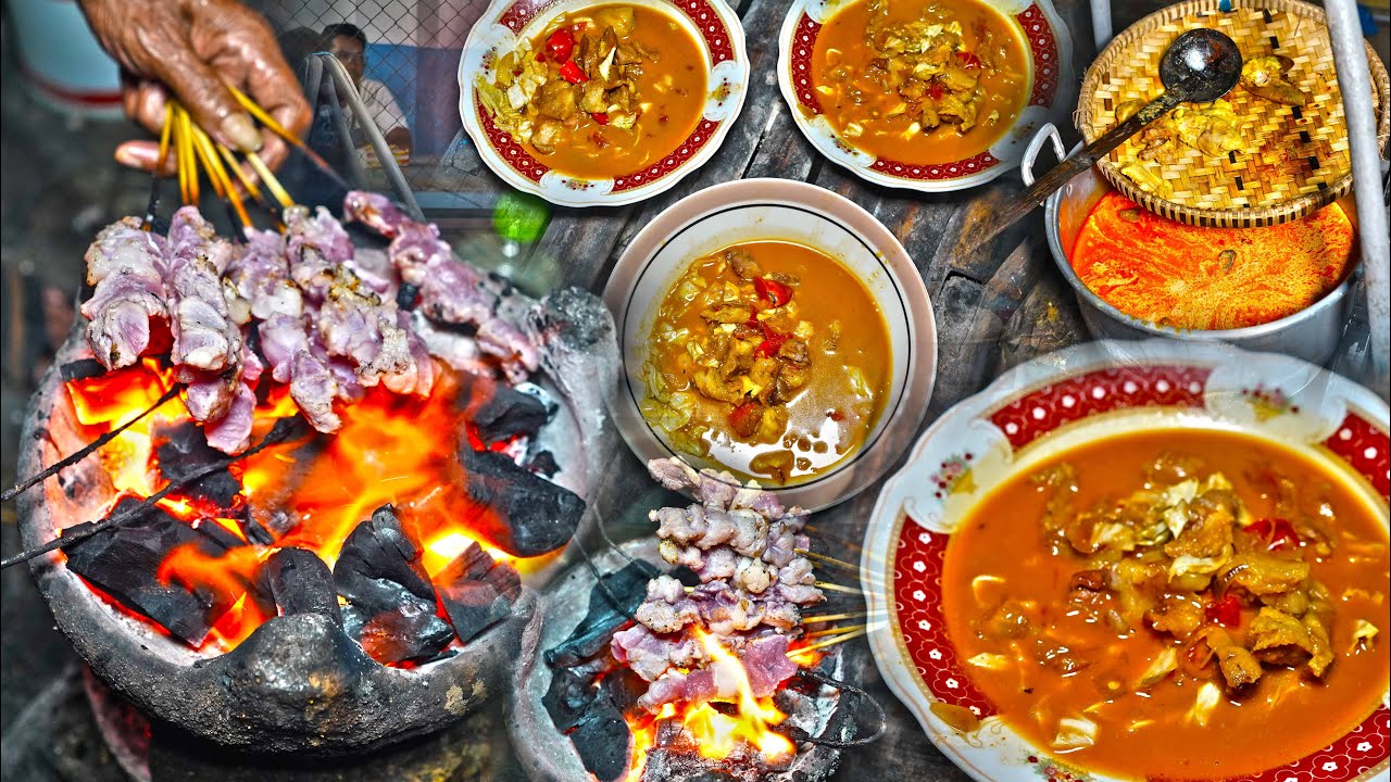 WOW !!!! TONGSENG LEGEND TENGAH DESA !!!! 25 TAHUN JUALAN INI !!! BAKAR SATE UNIK !!!
