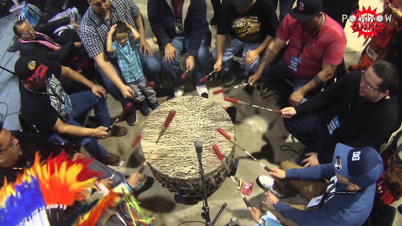 Dakota Hotain Singers 2016 Intertribal Song 2 @ Brandon Wacipi