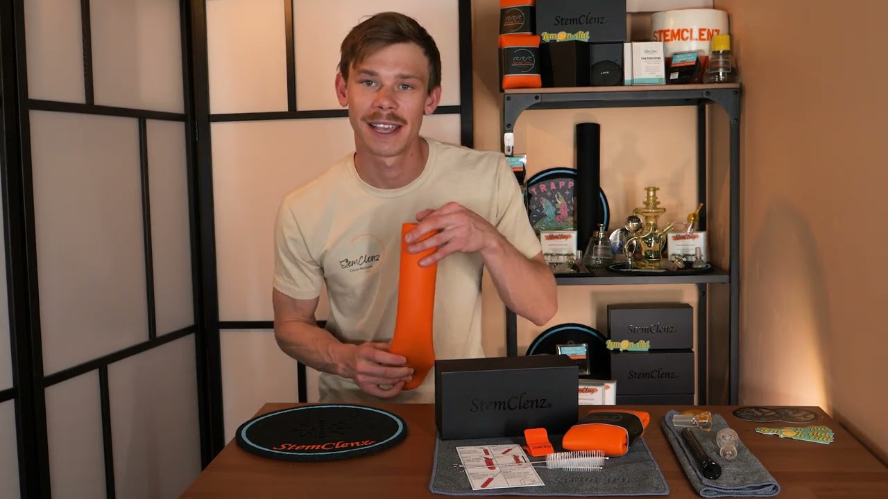 How to Clean Your Bong Accessories Fast With StemClenz