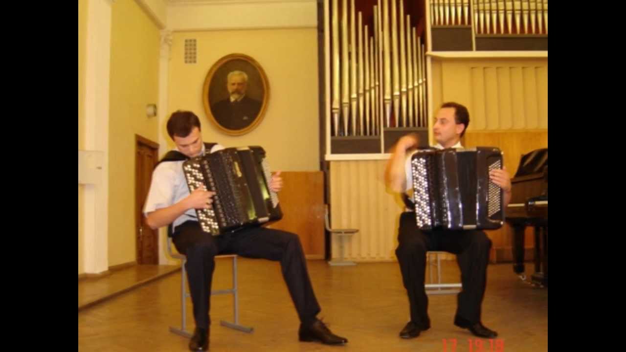 N.Risol - HUNGARIAN CHARDASH (bayan DUO) - Alexander Orlov & M.Nazarchuk (2002)