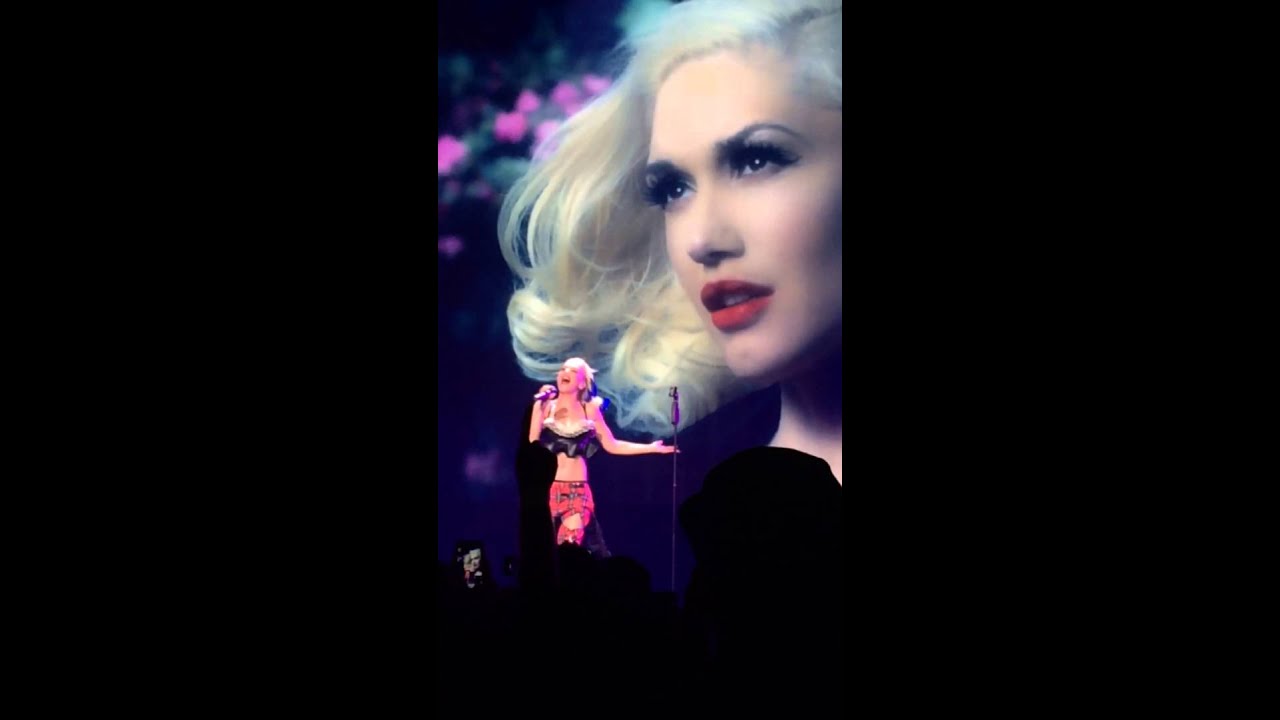 Gwen Stefani - Early Winter live NYC Hammerstein Ballroom 10-17-15