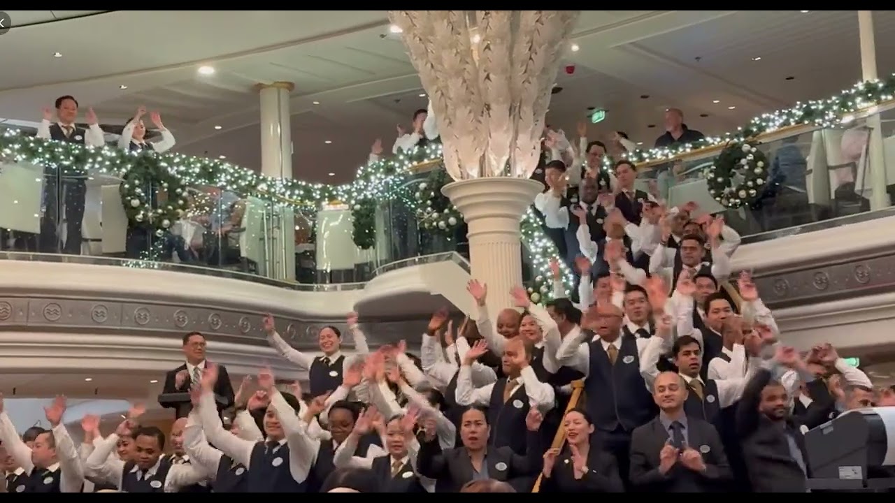 Vision of the Seas, December 2025, Main Dining Room Servers dance!