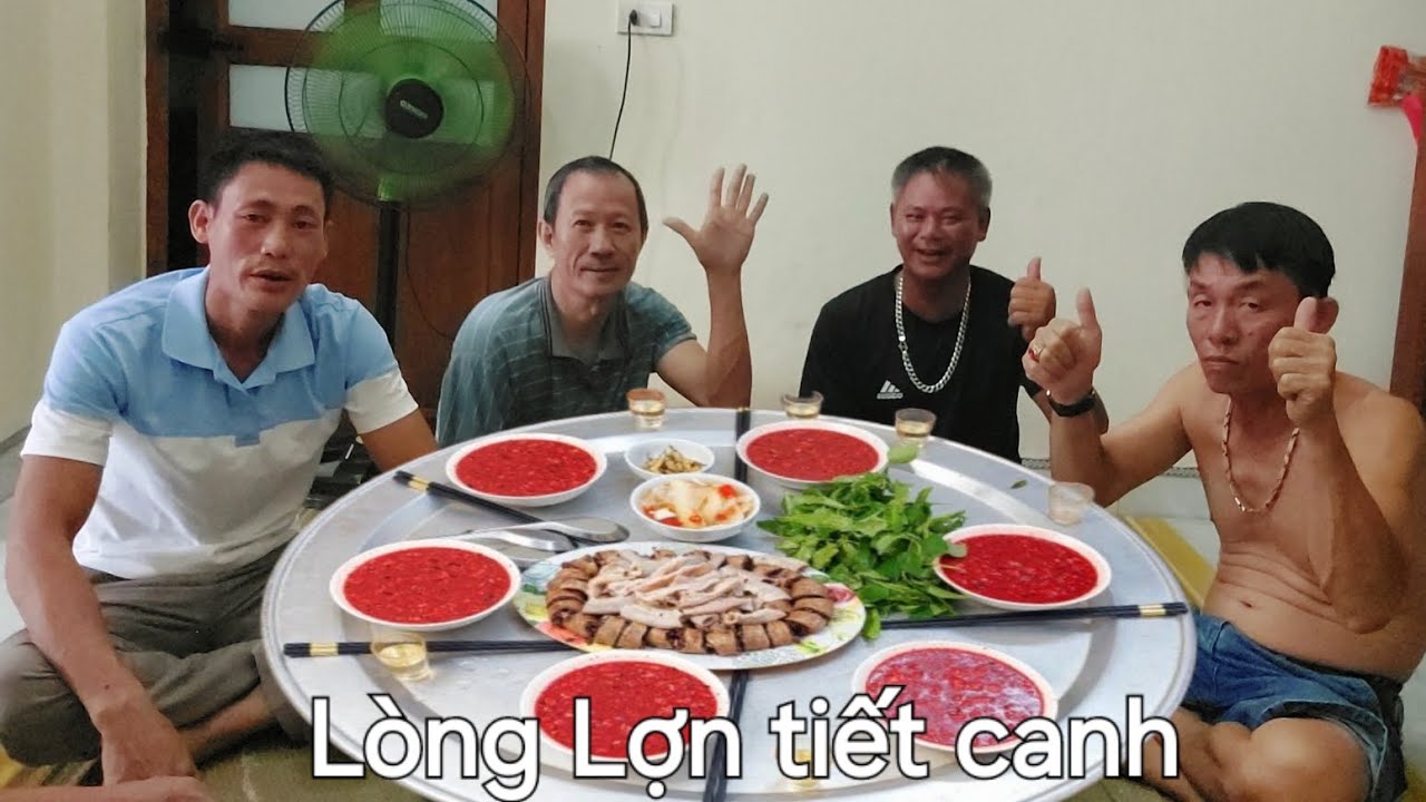 Lâu Rồi Chú Tôn Mới Ăn Tiết Canh.Món Ăn Nhiều Người Yêu Thích | Nguyễn Ngọc Biển HN