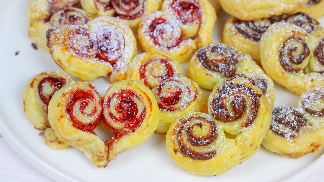 Last Minute Valentinstags Rezept mit nur 2 Zutaten - Blätterteig Herzen