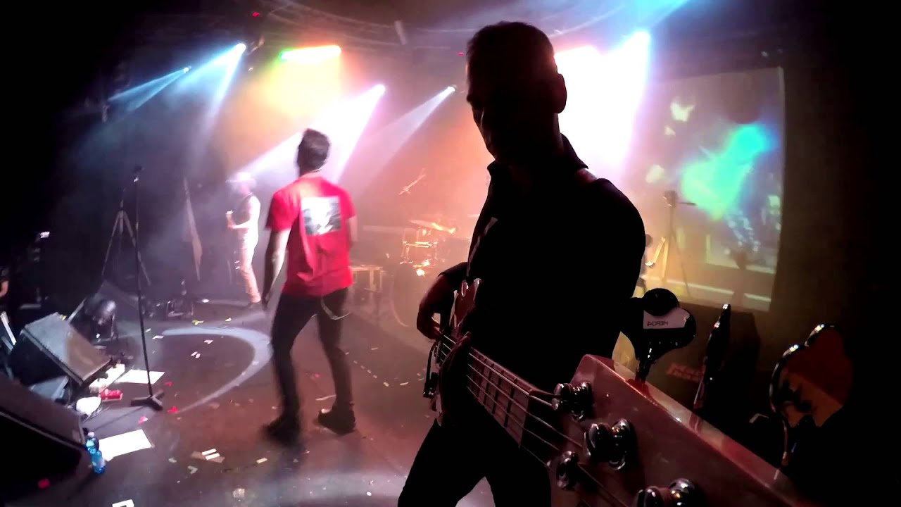 DISCOTHEQUE + STARING AT THE SUN COVER LIVE - Under Skin U2 Tribute Band #11