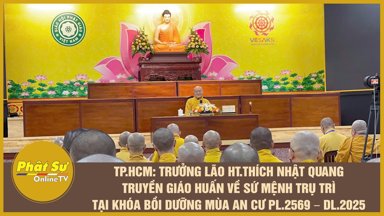 TL HT.Th&iacute;ch Nhật Quang truyền gi&aacute;o huấn về sứ mệnh Trụ tr&igrave; tại Kh&oacute;a bồi dưỡng m&ugrave;a an cư PL.2569