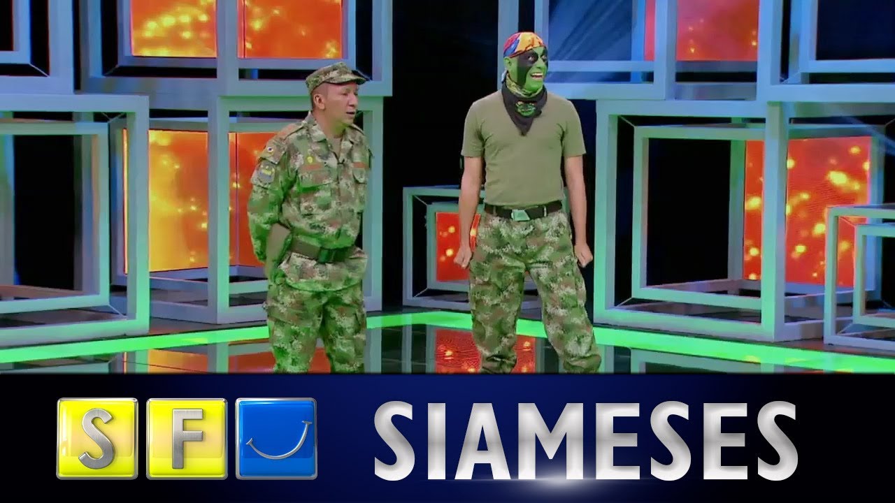 Los Siameses presentan a un nuevo soldado | Sábados Felices