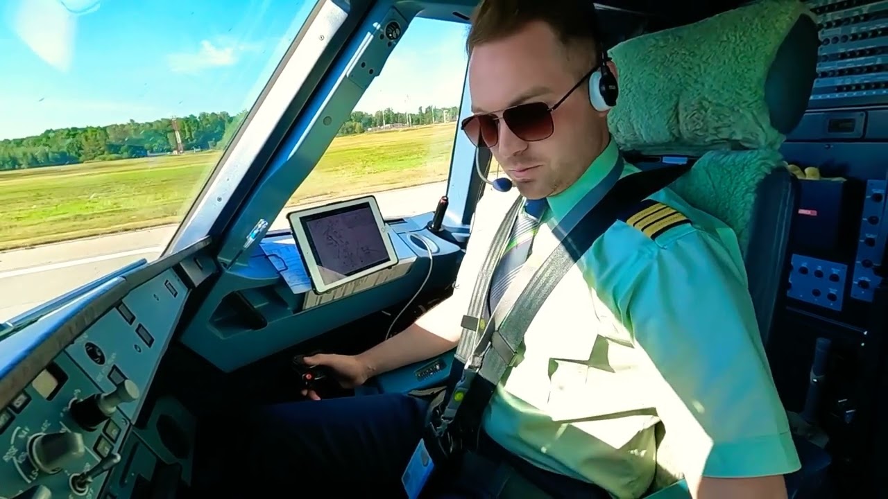 Airbus A-320. Посадка в Домодедово.