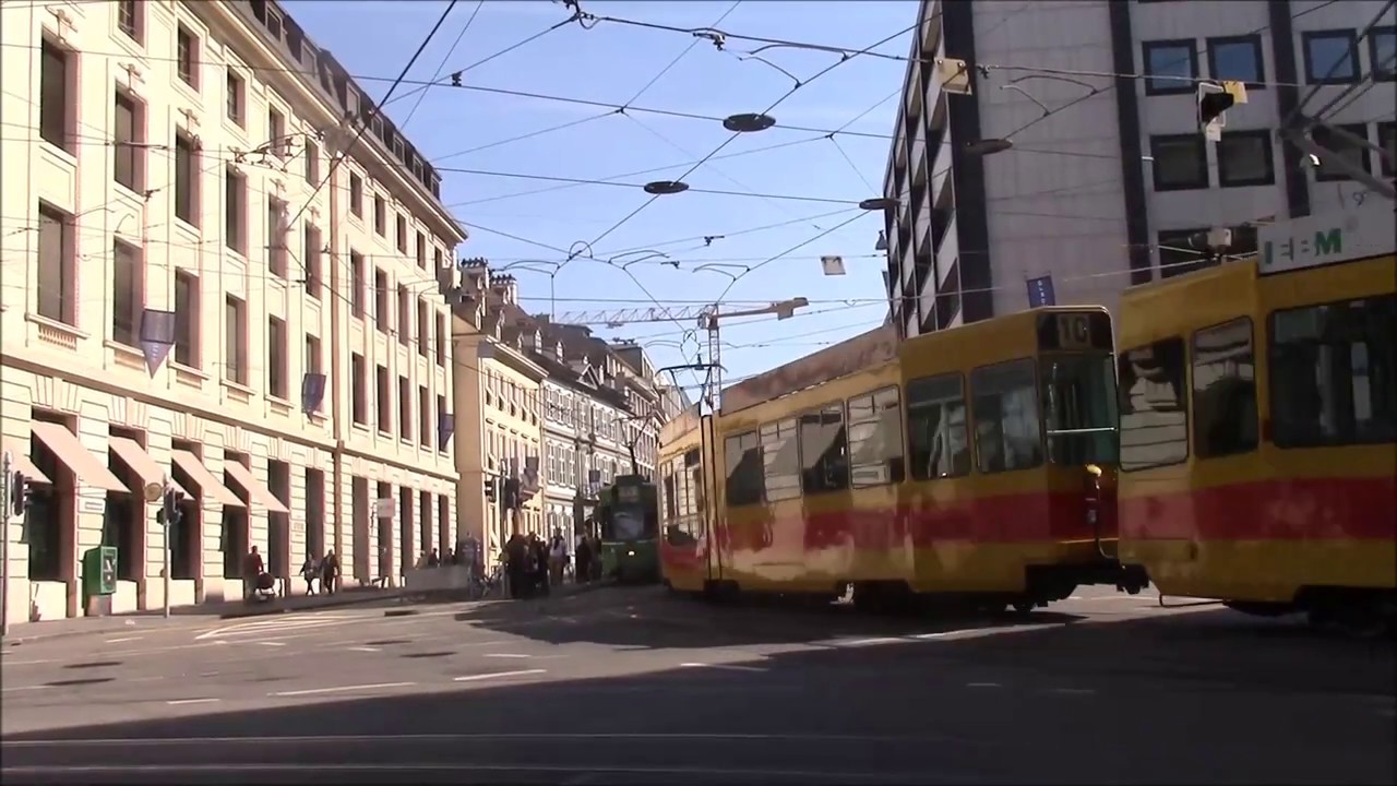 Tram und Bahnverkerhr in Basel und in Hölstein