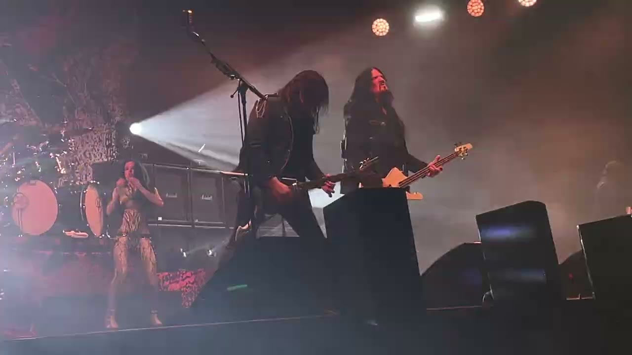 Arch Enemy Zenith Paris France 09 oct 2024 Part 1 (4K)