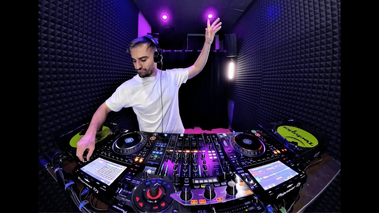 Groovy & Tech House DJ Set | Episode 001