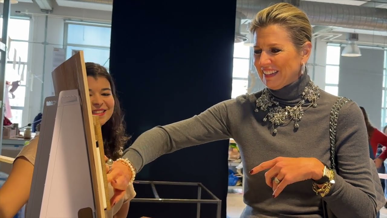 Máxima bezoekt Design Academy Eindhoven