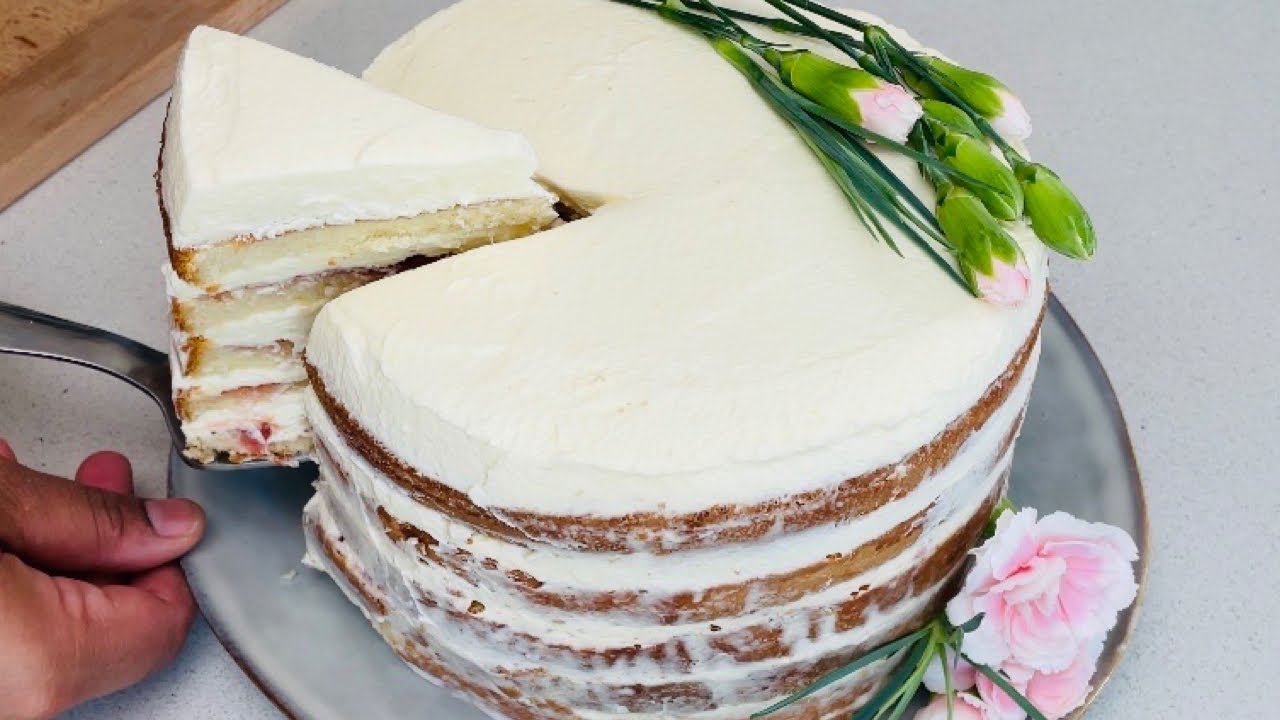 Creamy & soft Naked Cake, Light Smooth Whipped Cream Cake, Naked cake