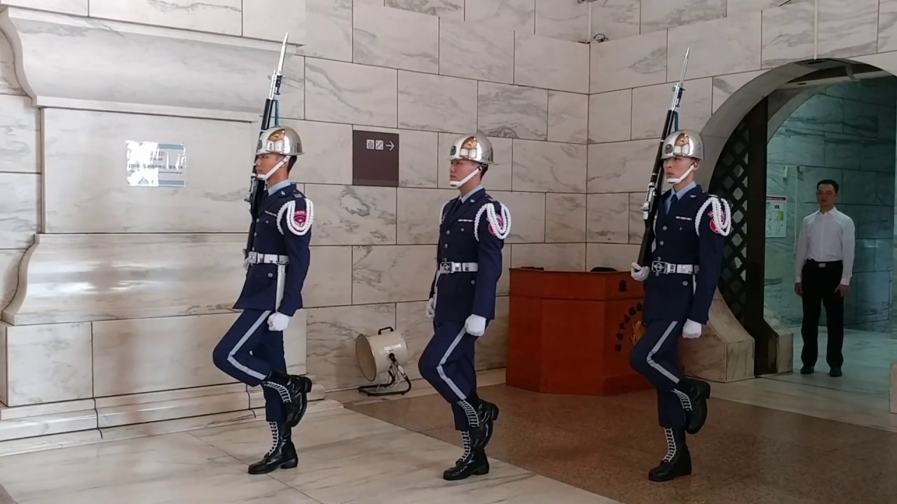 20190424中正紀念堂(Chiang Kai-shek Memorial Hall)空軍儀隊交接(Changing of the Guard)