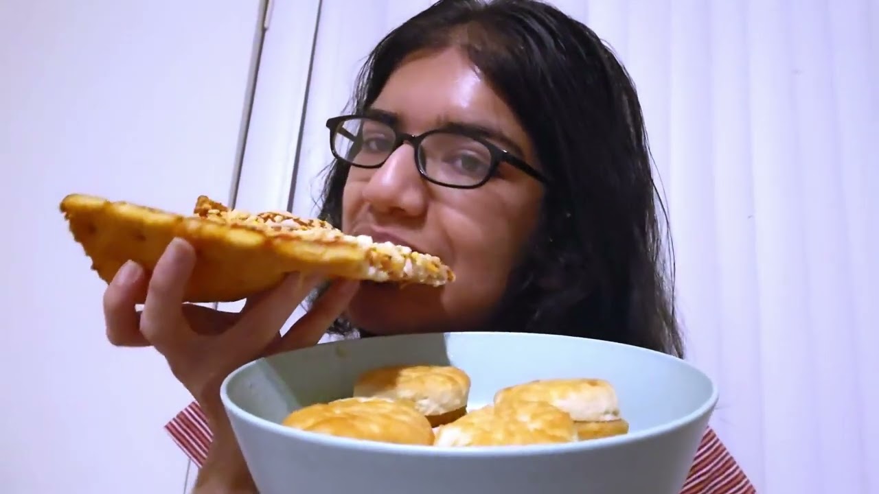 chill, soft chewing sounds asmr! eat cheese pizza, chicken nuggets, and biscuits with me