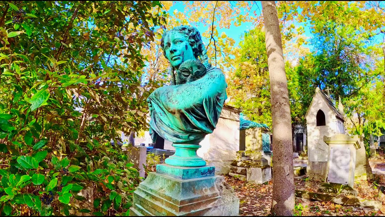 Beauty of Cimetière du Père Lachaise