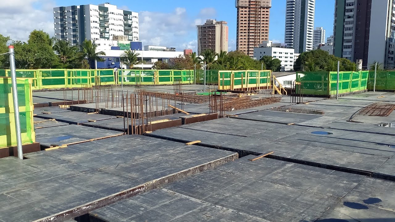 Assualho PRONTA PRA  COLOCAR  FERRAGEM zp 81 985112219 ➕️ uma obra do carpinteiro CLAUDEMIR MAX 