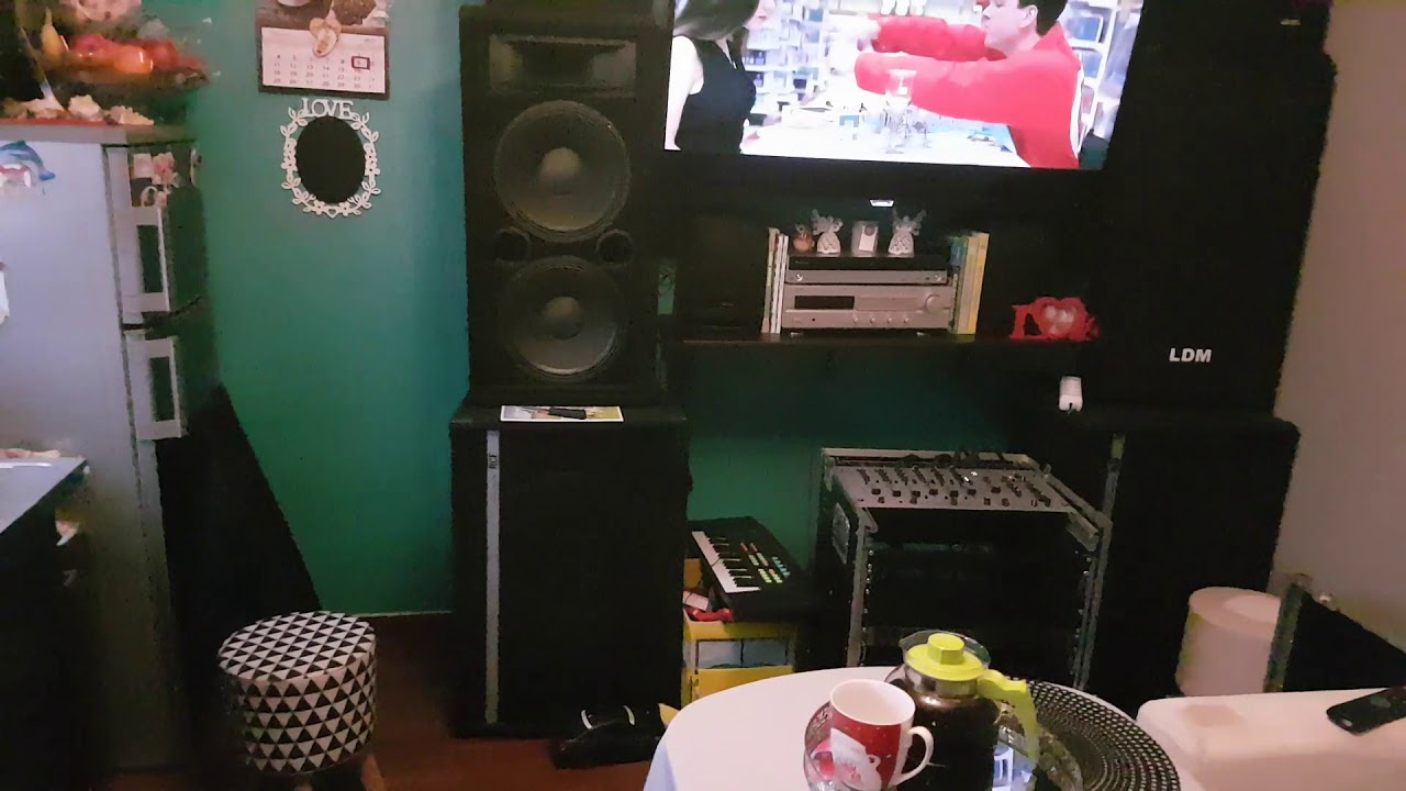 American Audio vlp 2500 pełne pasmo + same satelity
